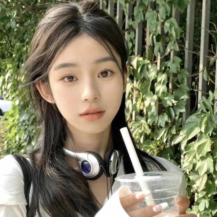 卖火柴女孩的再临 封面